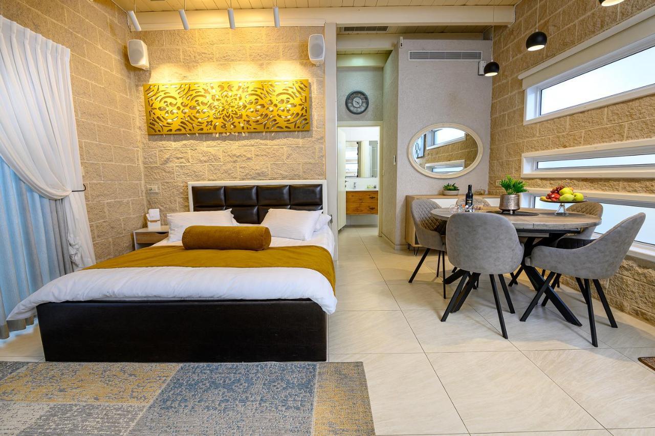 אחוזת מיא - סוויטות בוטיק על המים Villa Goren Dış mekan fotoğraf